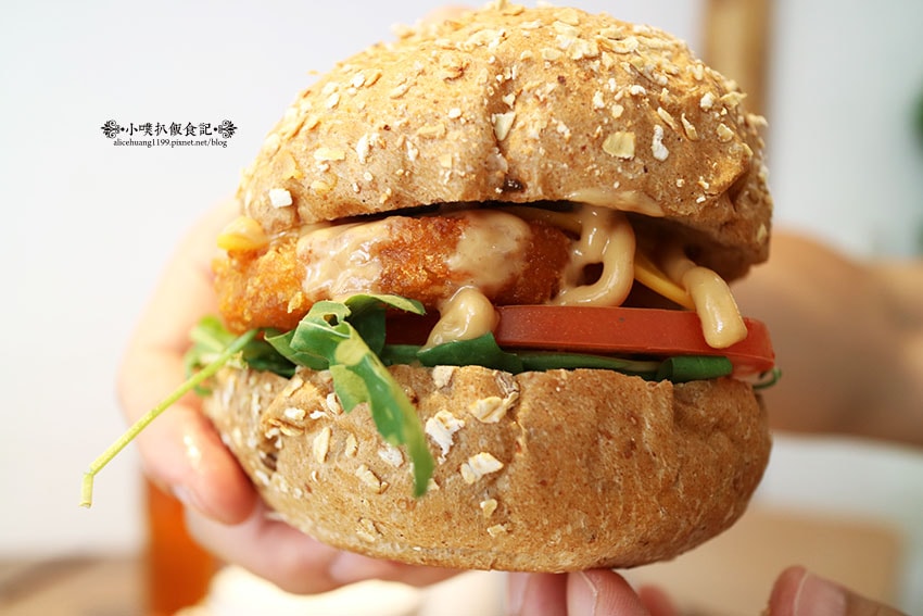 IMG_8585.jpg IMG_8585.jpg