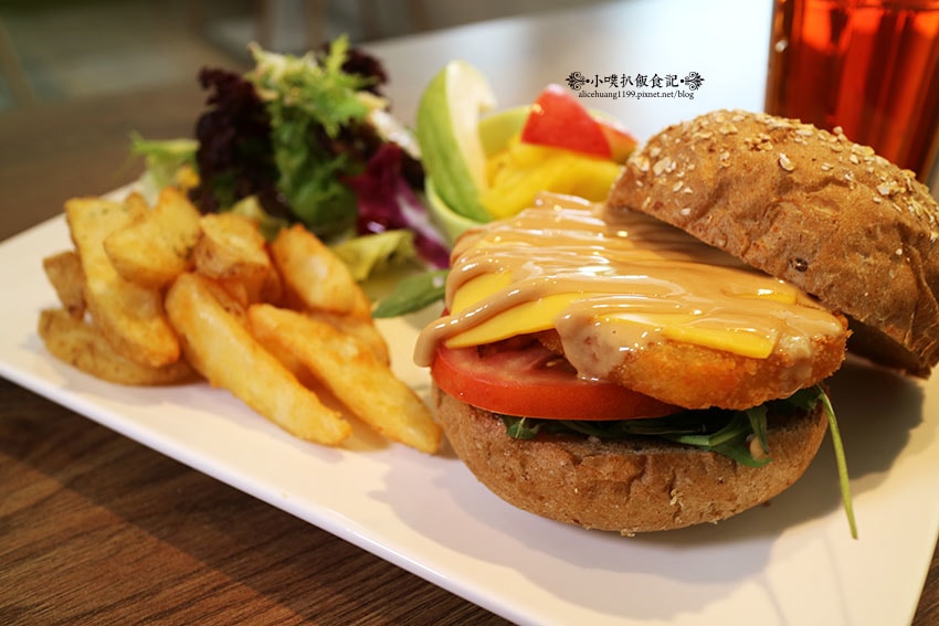 IMG_8561.jpg IMG_8561.jpg