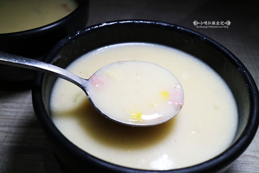 IMG_9275.jpg IMG_9275.jpg