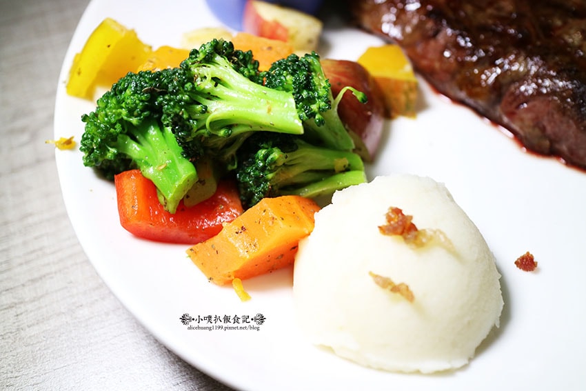 IMG_9285.jpg IMG_9285.jpg