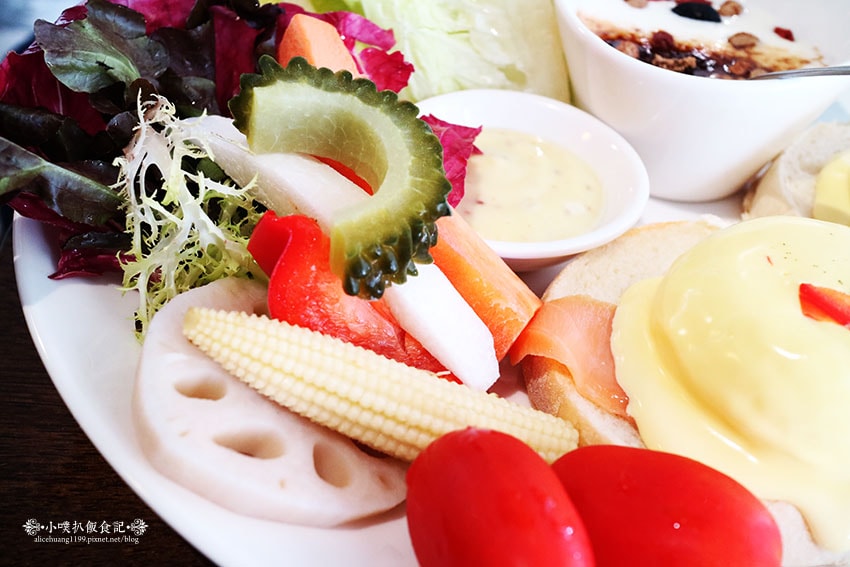 IMG_9949.jpg IMG_9949.jpg