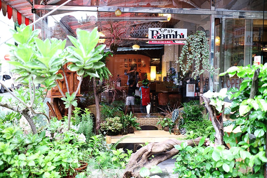 IMG_0552.jpg IMG_0552.jpg