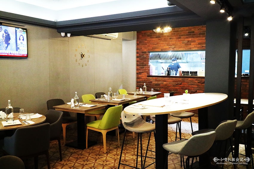 IMG_0687.jpg IMG_0687.jpg