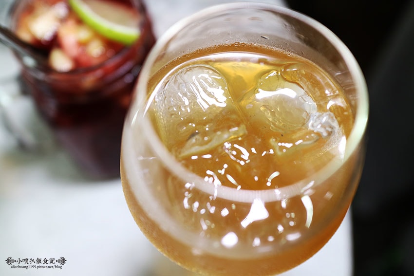 IMG_0906.jpg IMG_0906.jpg