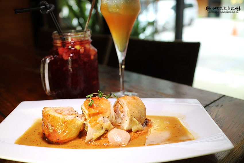 IMG_0926.jpg IMG_0926.jpg