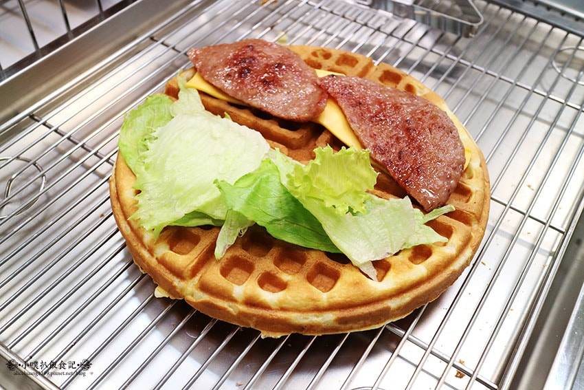 IMG_1121.jpg IMG_1121.jpg