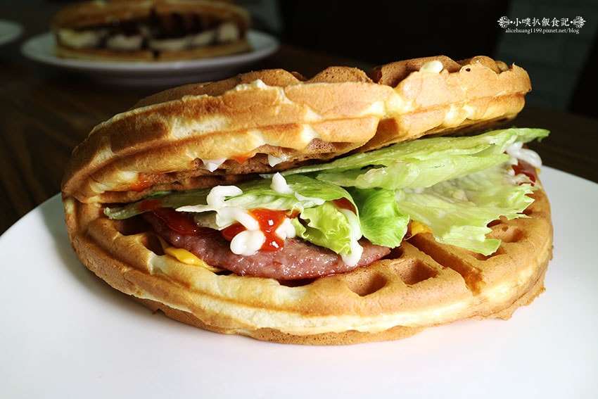 IMG_1144.jpg IMG_1144.jpg