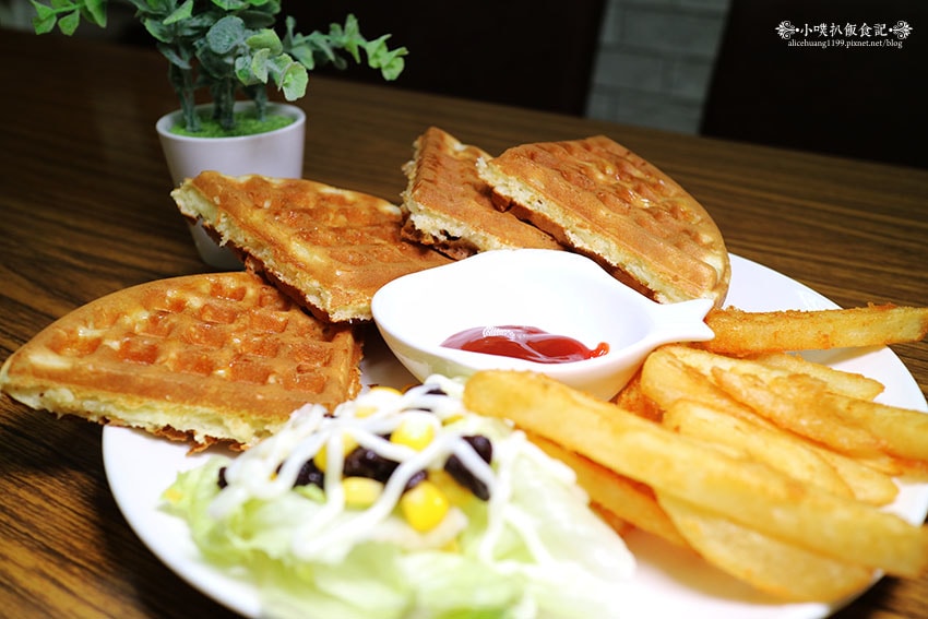 IMG_1163.jpg IMG_1163.jpg