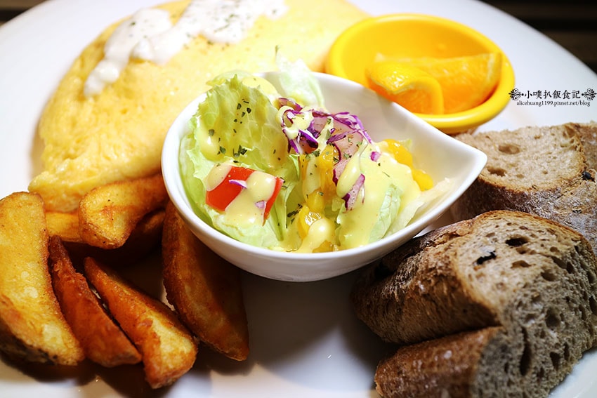 IMG_1243.jpg IMG_1243.jpg