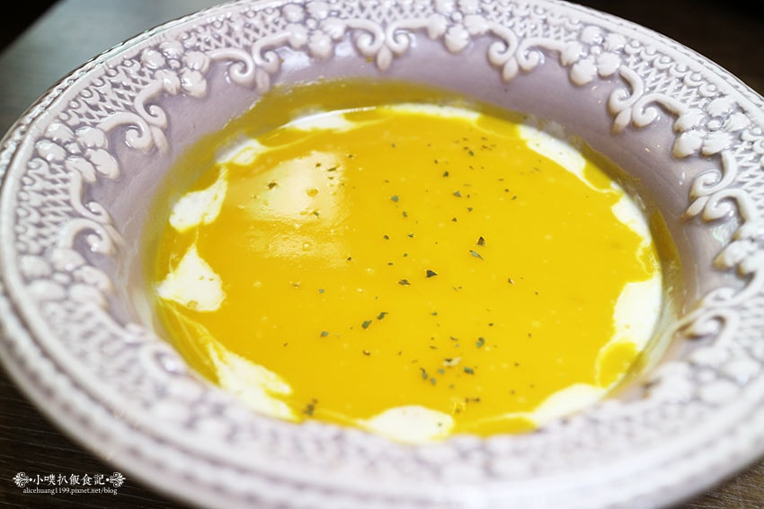 IMG_1458.jpg IMG_1458.jpg