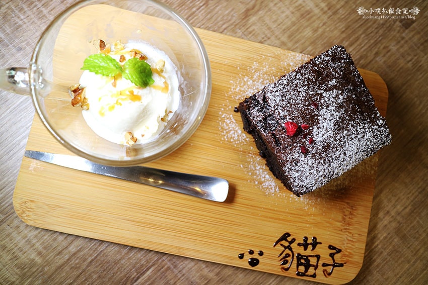 IMG_1556.jpg IMG_1556.jpg