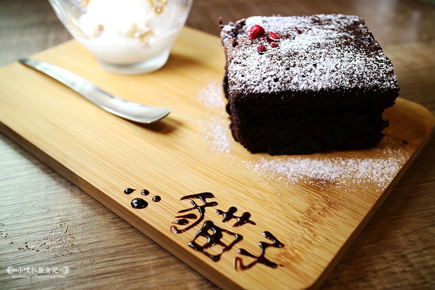 IMG_1554.jpg IMG_1554.jpg