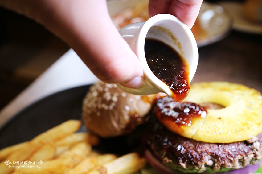 IMG_1483.jpg IMG_1483.jpg