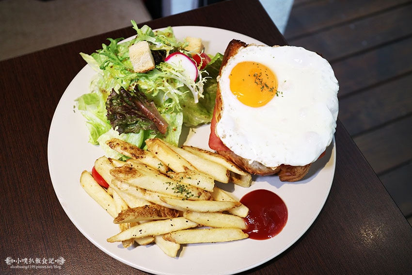 IMG_1637.jpg IMG_1637.jpg