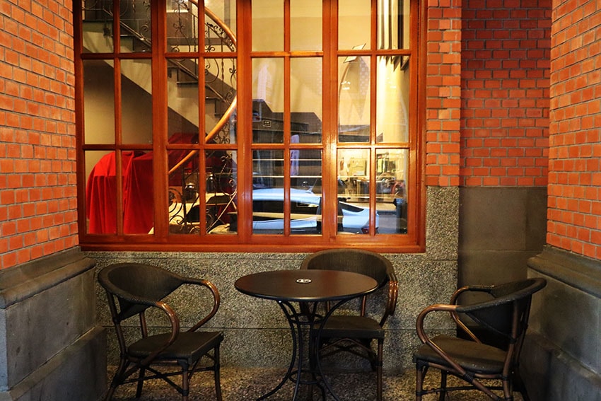 IMG_0404.jpg IMG_0404.jpg