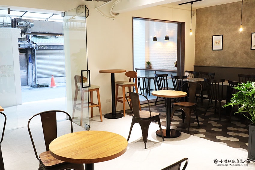 IMG_0896.jpg IMG_0896.jpg