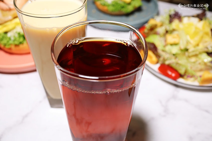 IMG_0943.jpg IMG_0943.jpg