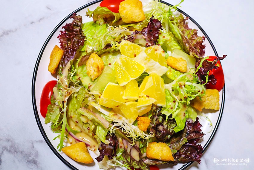 IMG_0929.jpg IMG_0929.jpg