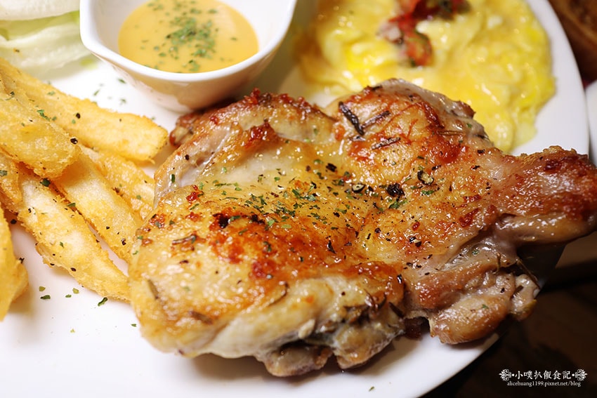 IMG_0877.jpg IMG_0877.jpg