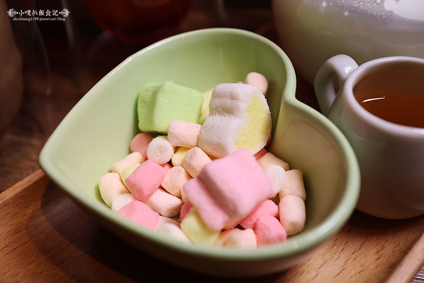 IMG_1050.jpg IMG_1050.jpg