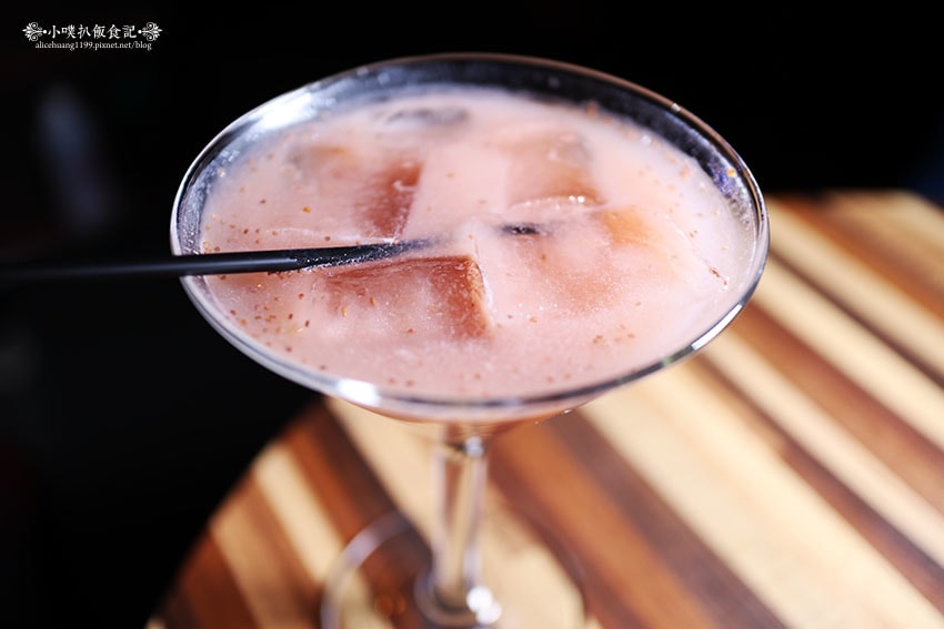 IMG_1144.jpg IMG_1144.jpg