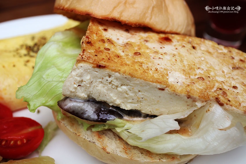 IMG_1439.jpg IMG_1439.jpg