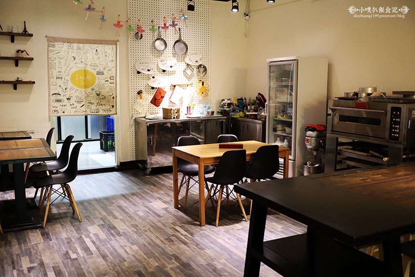 IMG_1298.jpg IMG_1298.jpg