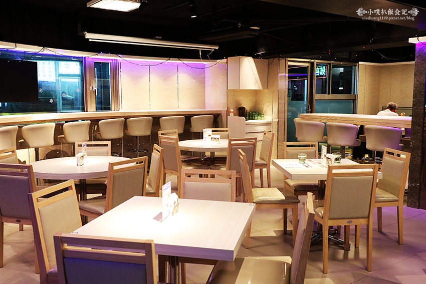 IMG_1831.jpg IMG_1831.jpg