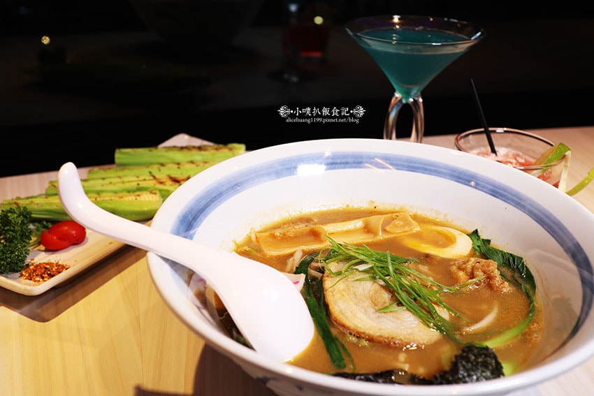 IMG_1888.jpg IMG_1888.jpg