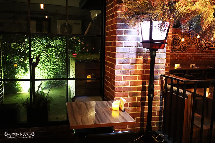 IMG_1989.jpg IMG_1989.jpg