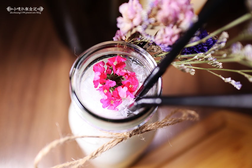 IMG_2052.jpg IMG_2052.jpg