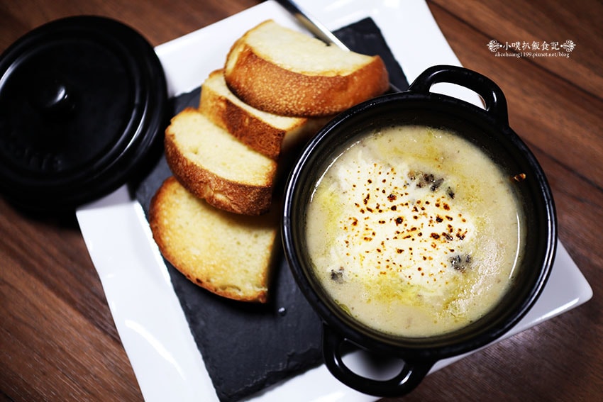 IMG_2000.jpg IMG_2000.jpg