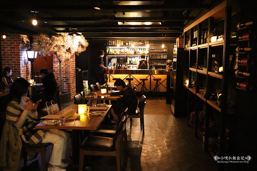 IMG_1952.jpg IMG_1952.jpg