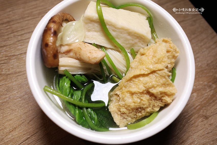 IMG_2271.jpg IMG_2271.jpg