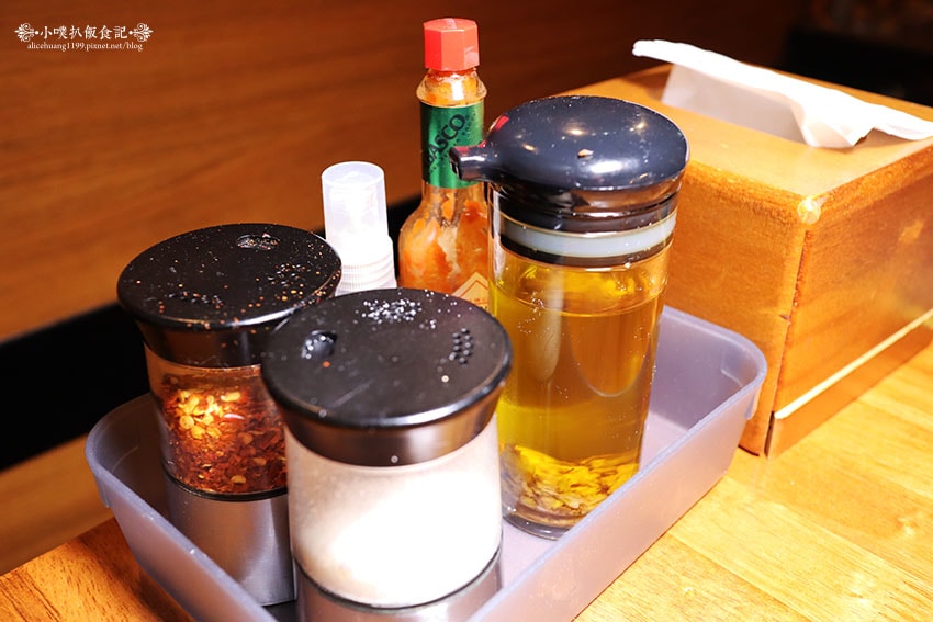 IMG_2351.jpg IMG_2351.jpg