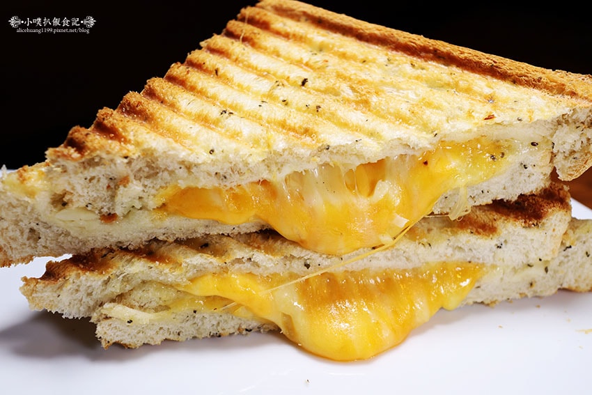 IMG_2383.jpg IMG_2383.jpg