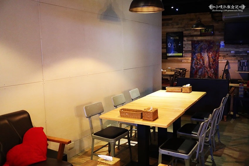 IMG_2423.jpg IMG_2423.jpg