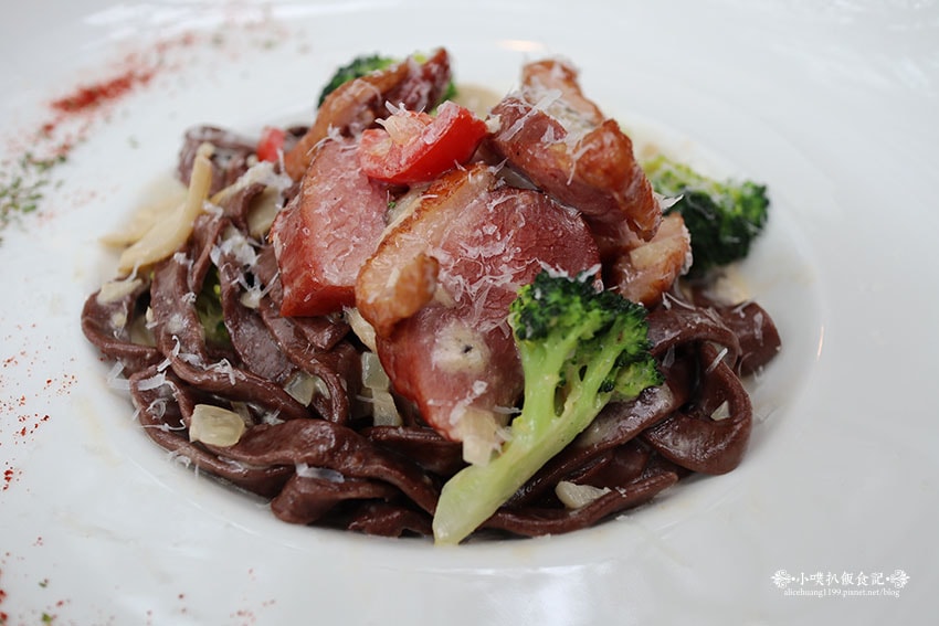 IMG_3194.jpg IMG_3194.jpg