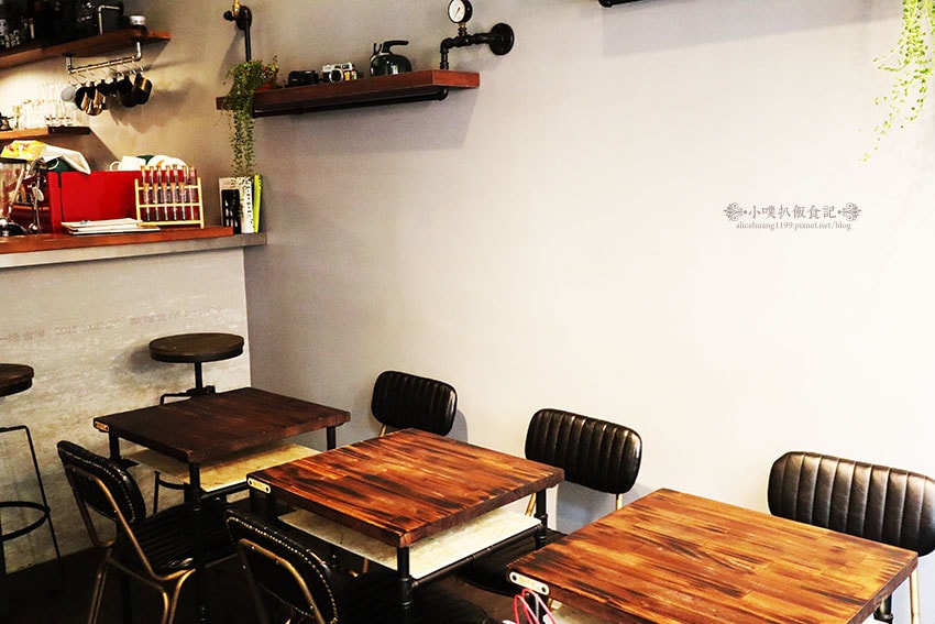 IMG_4048.jpg IMG_4048.jpg