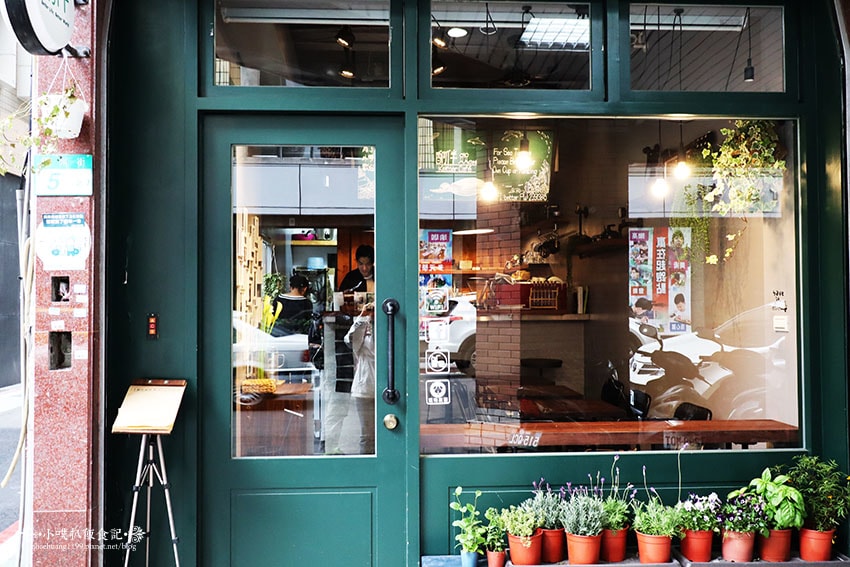 IMG_4046.jpg IMG_4046.jpg