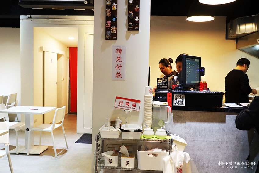 IMG_3949.jpg IMG_3949.jpg