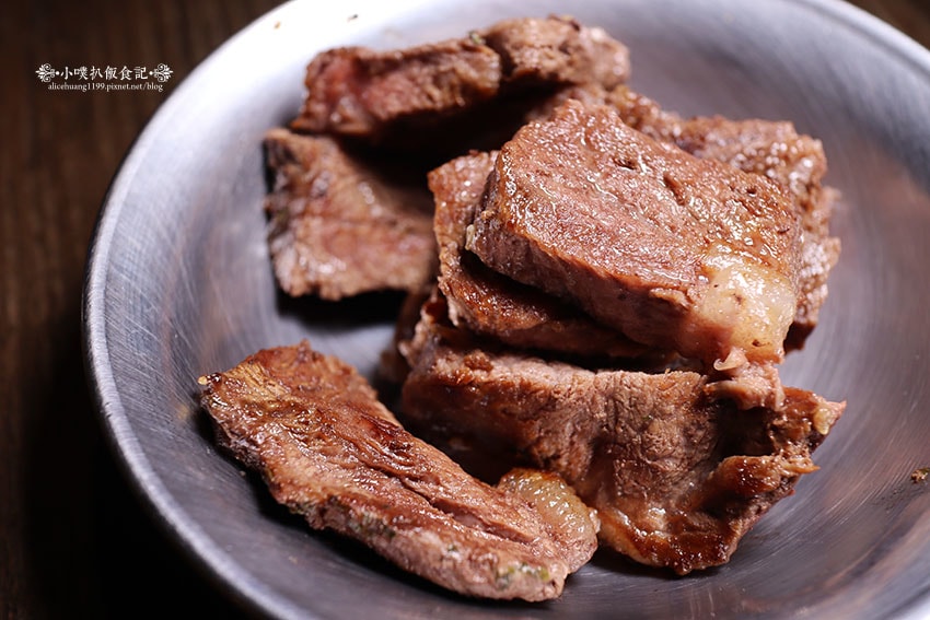 IMG_3706.jpg IMG_3706.jpg