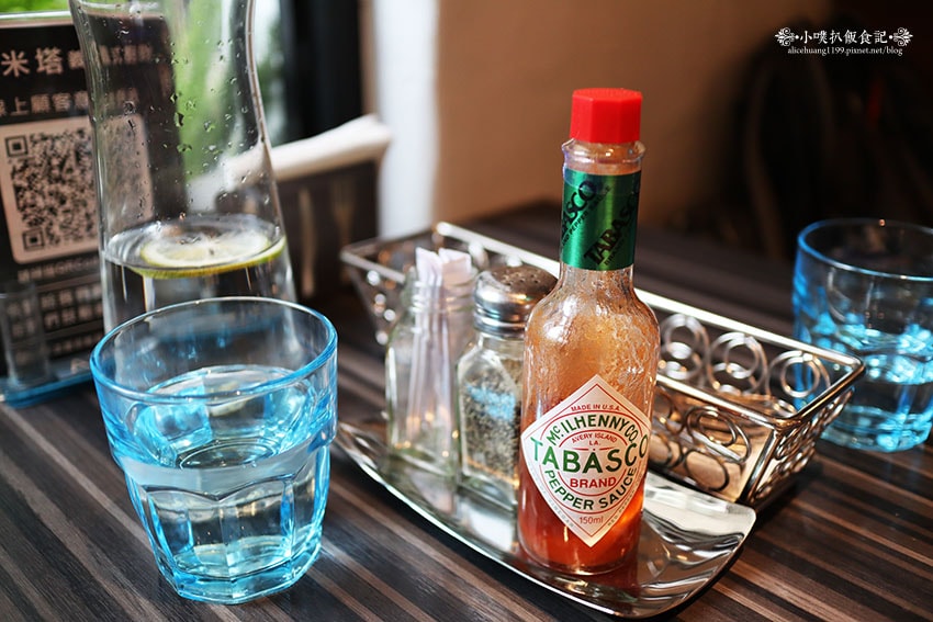 IMG_4256.jpg IMG_4256.jpg