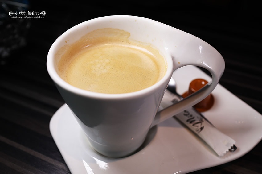 IMG_4301.jpg IMG_4301.jpg