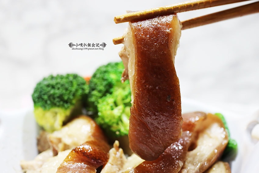 IMG_3868.jpg IMG_3868.jpg