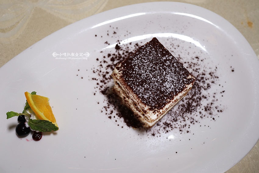 IMG_5572.jpg IMG_5572.jpg