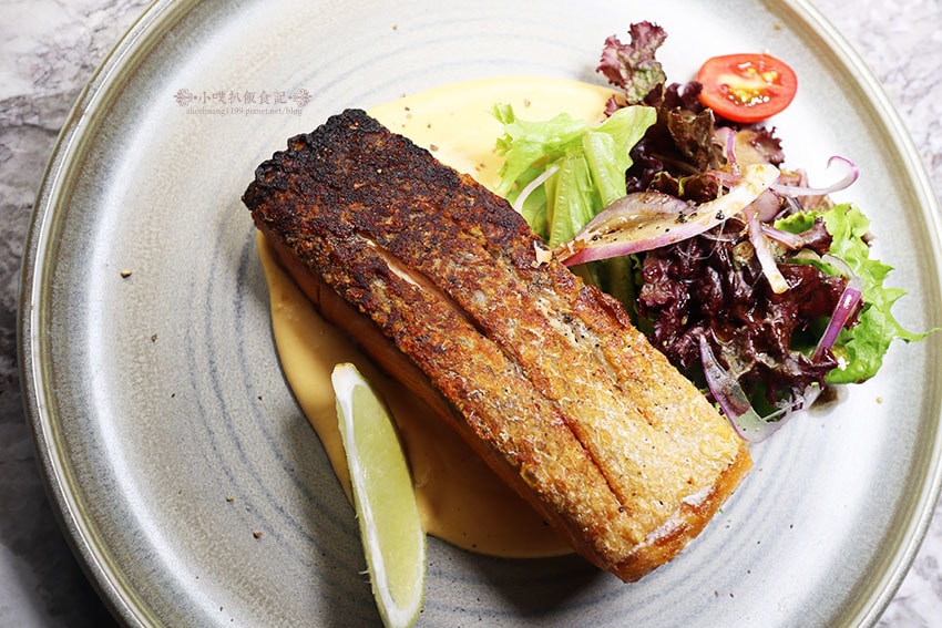 IMG_6696.jpg IMG_6696.jpg