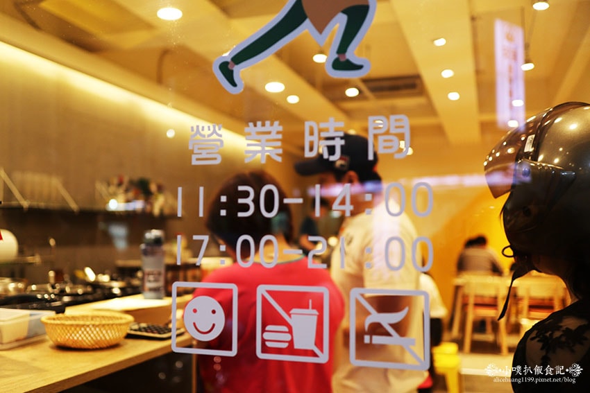 IMG_7144.jpg IMG_7144.jpg