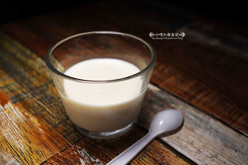 IMG_0076.jpg IMG_0076.jpg