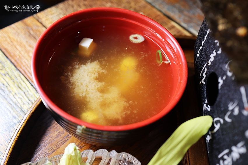 IMG_0100.jpg IMG_0100.jpg